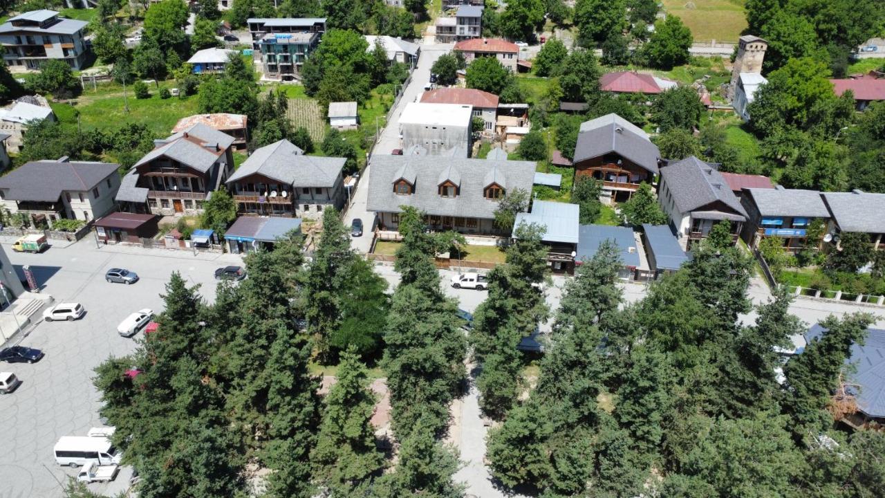 Guest House Svan-Ski Mestia Exterior photo